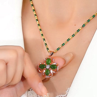 Four leaf clover Emerald Jade stone necklace