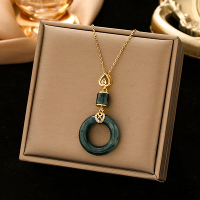 Emerald jade stone lucky buckle pendant Necklace