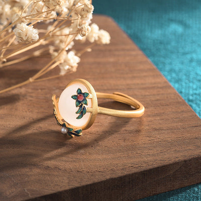 Pearl Flower Inlaid Emerald Jade Stone Ring