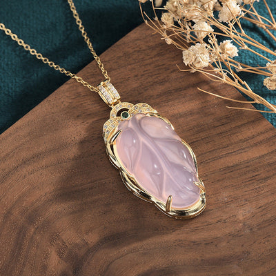 Natural Emerald Jade Stone petal pendant necklace