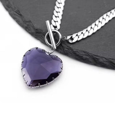 Heart-shaped crystal necklace