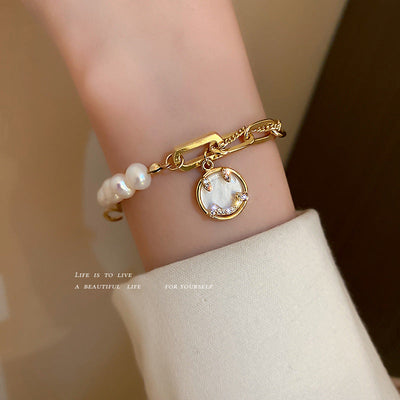 Smiley face ? Freshwater pearl bracelet