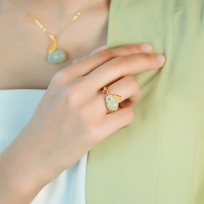 Cute Jade Rabbit Emerald Jade Stone Ring