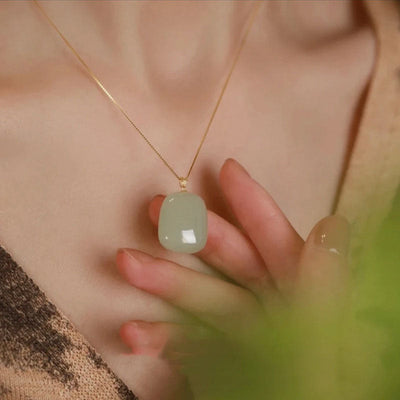 Make wish • Emerald jade stone  necklace