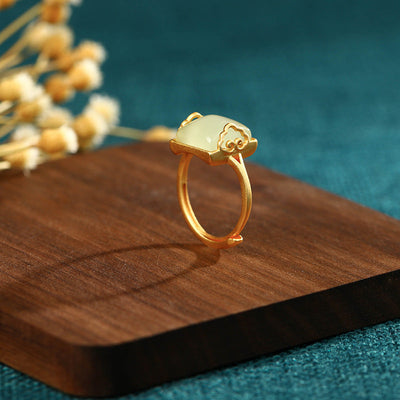 Square Auspicious Cloud Emerald Jade Stone Ring