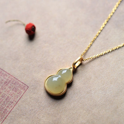 Lucky gourd • Natural Emerald Jade stone necklace
