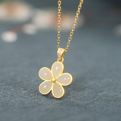 Five Leaf Flower ? Jadeite Jade Necklace