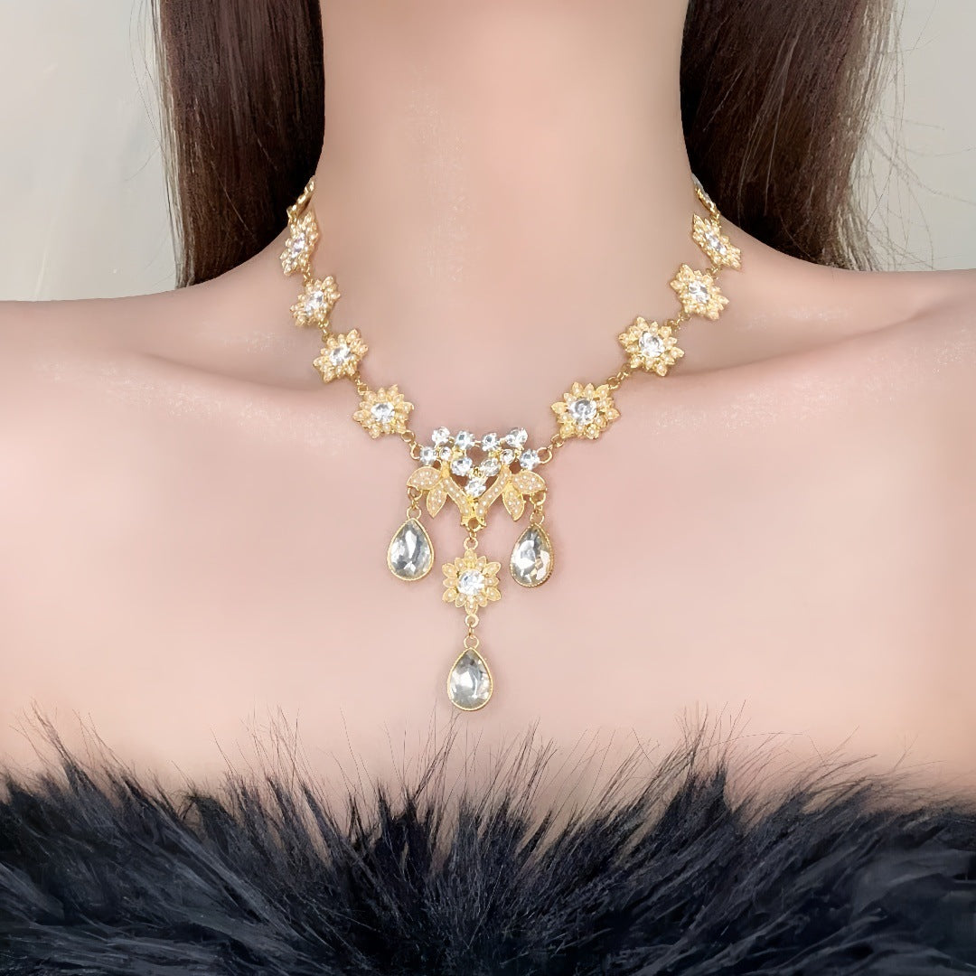 Sunflower zircon necklace