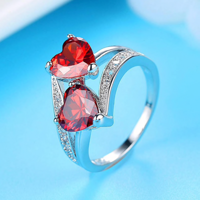 ¡®Two Hearts Become One¡¯ Ring