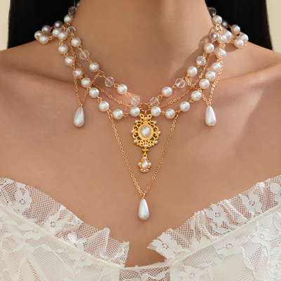 Pearl teardrop pendant clavicle necklace