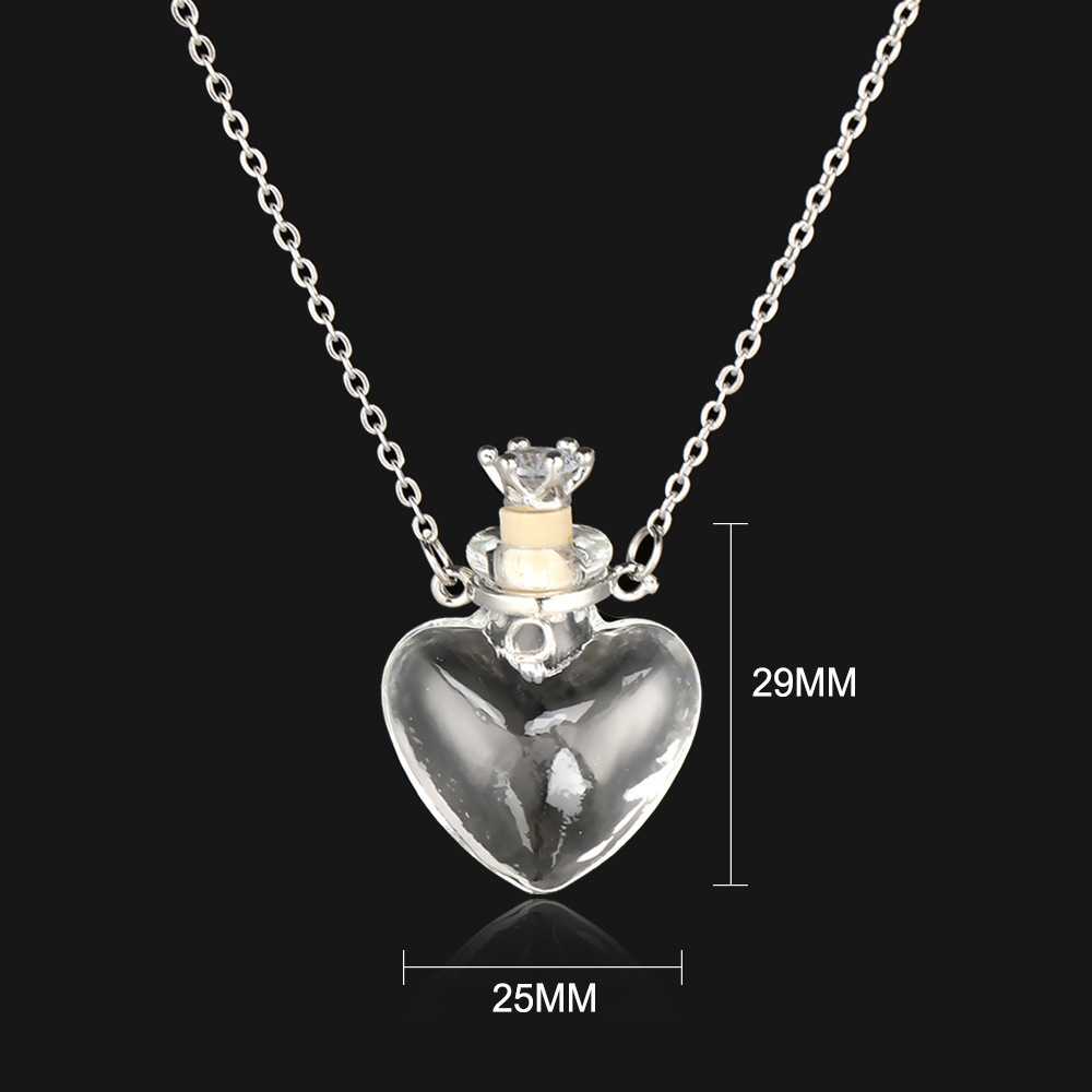 Transparent heart-shaped glass necklace