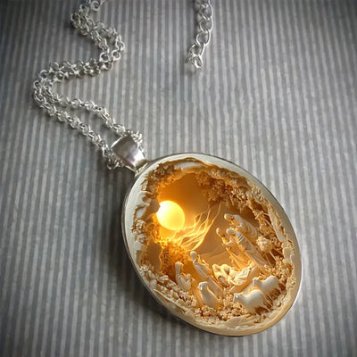 Christmas Oval Glass Pendant Necklace